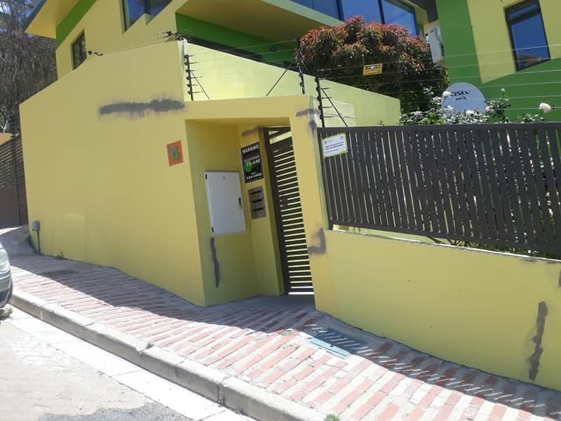 boundary wall and gate painting in tokai, western cape